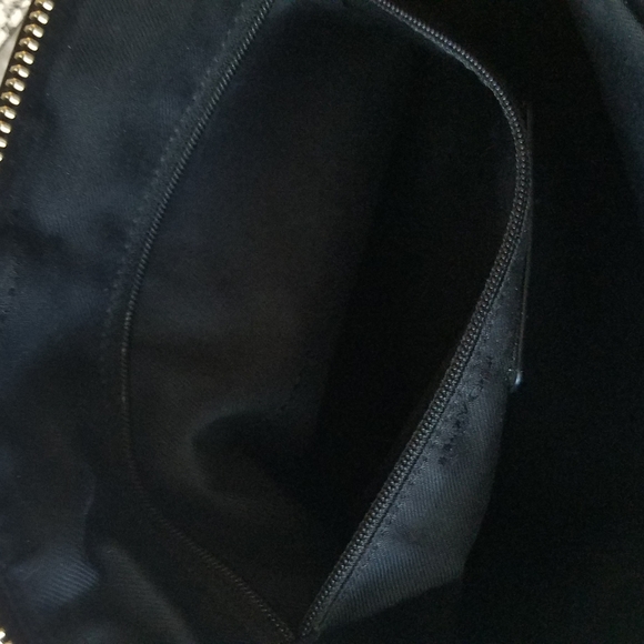 Black Coach Bag - Picture 6 of 7